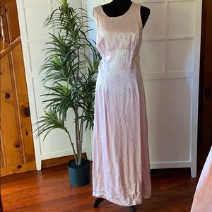 Long embroidered pink satin dress EUC